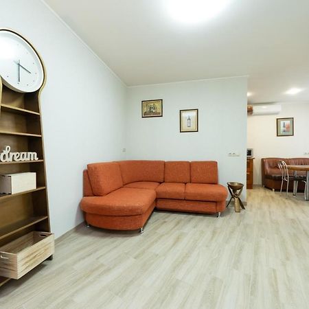 Апартаменты На Центральной Улице Kiev Luaran gambar